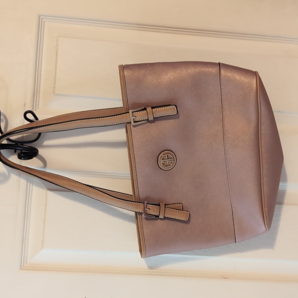 Giani Bernini Purse